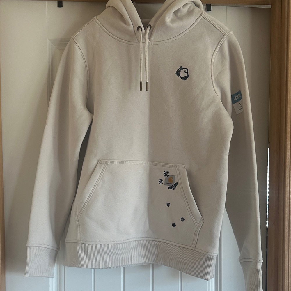 Carhartt Off-White Hoodie with Dark Accents